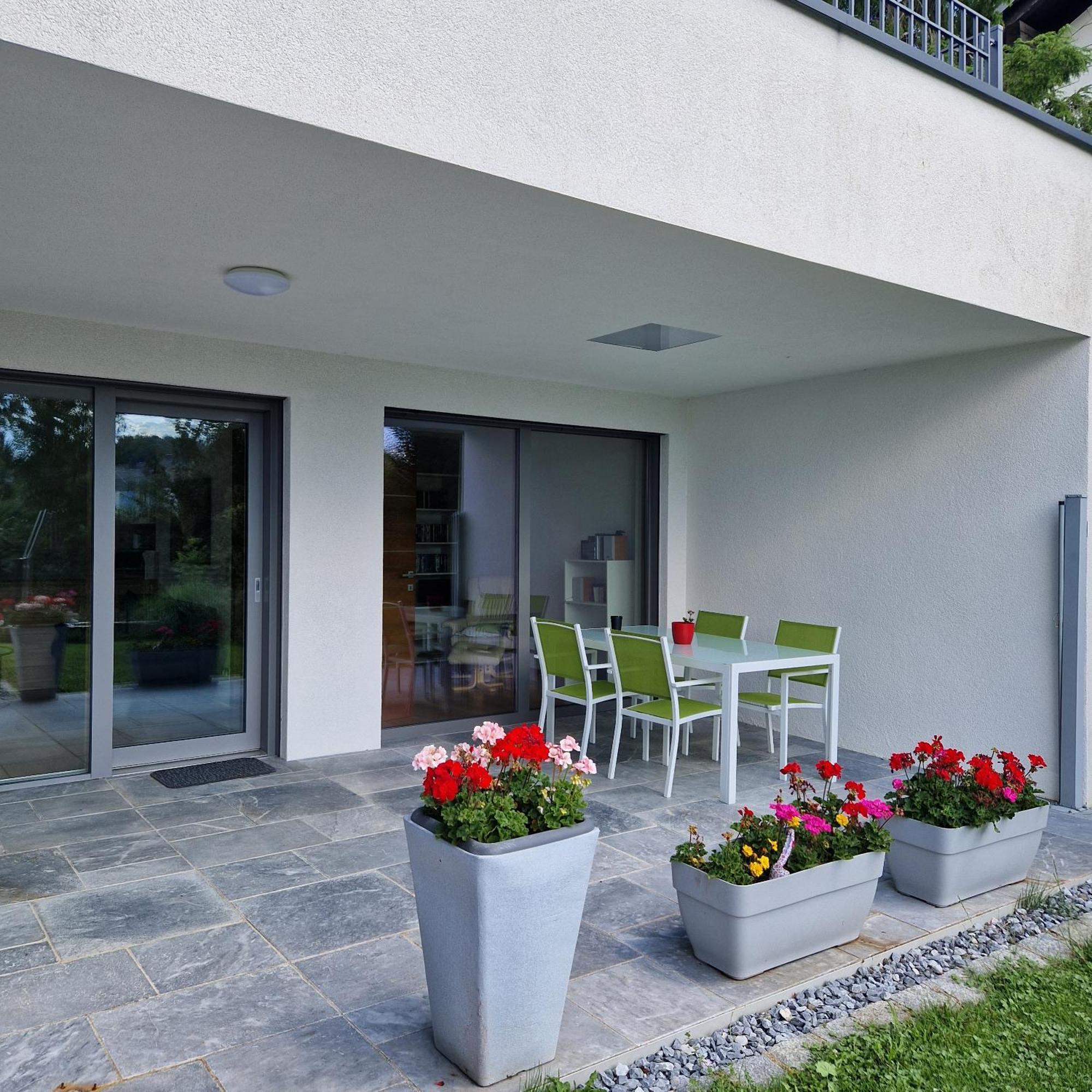 Comfy Plaza Apartment Aurolzmunster Exterior foto